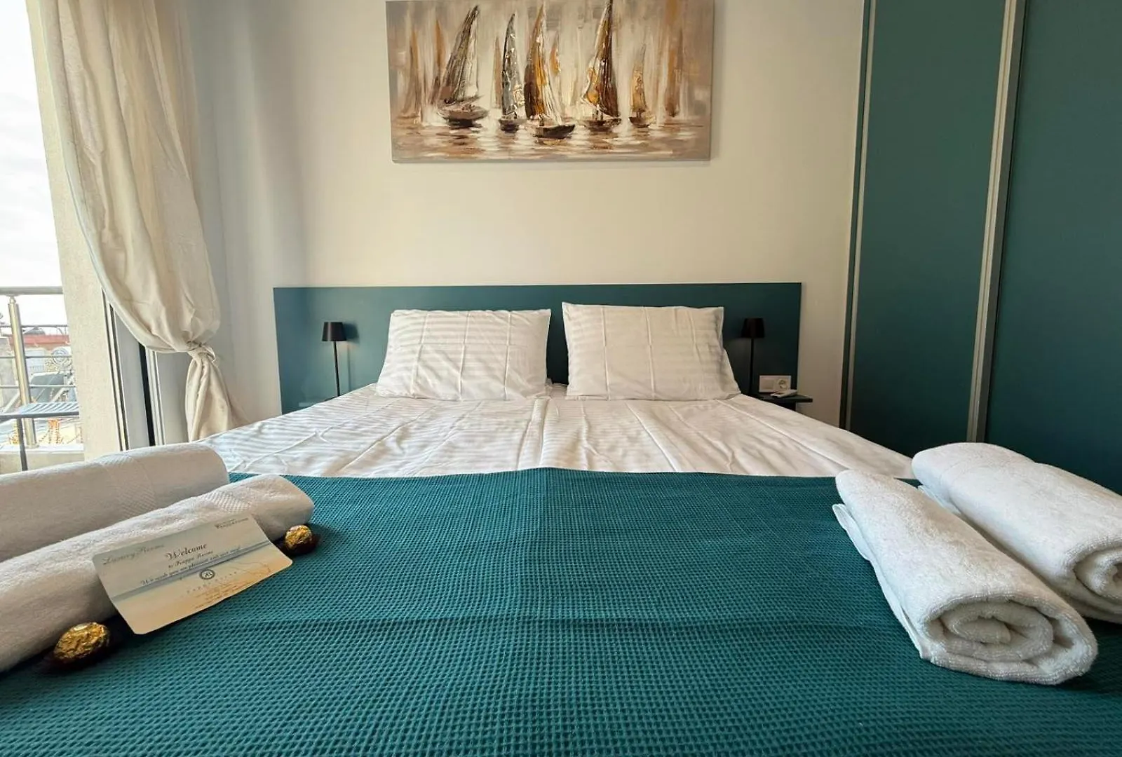 Villa Maria Lux Apartments By Bookvillaeu Nea Kallikrateia