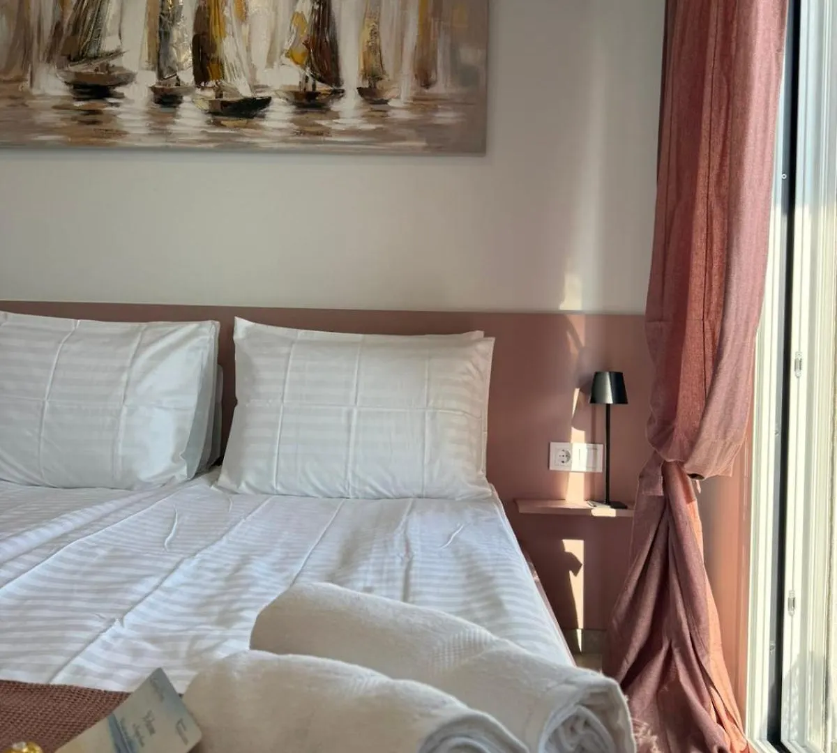 Villa Maria Lux Apartments By Bookvillaeu Nea Kallikrateia
