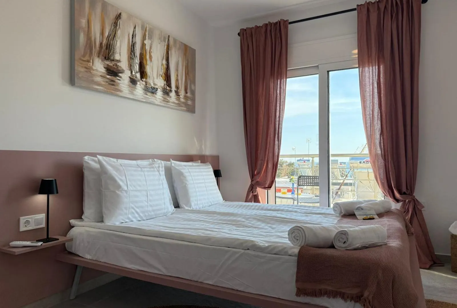 Villa Maria Lux Apartments By Bookvillaeu Nea Kallikrateia
