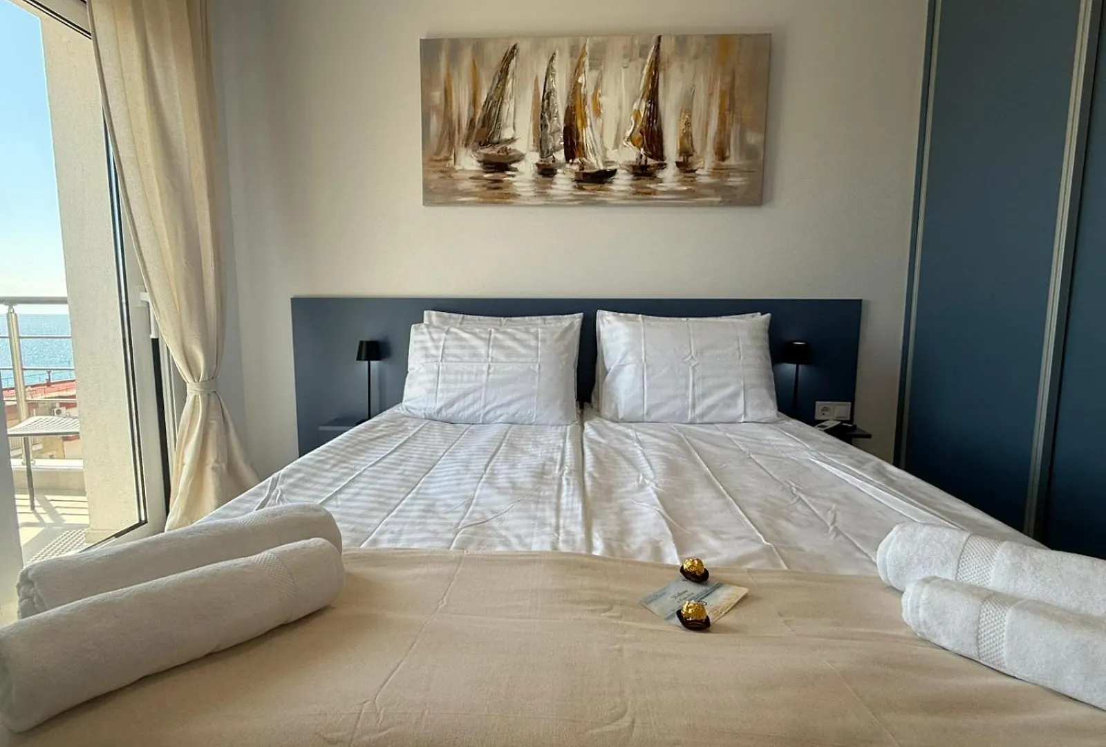 Villa Maria Lux Apartments By Bookvillaeu Nea Kallikrateia